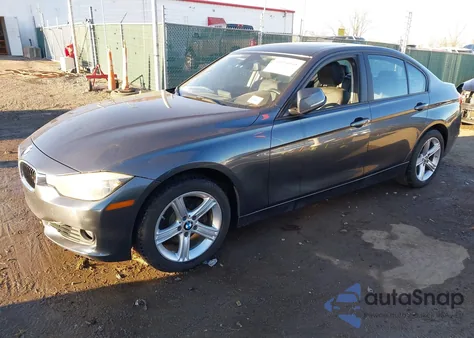 2013 BMW 328I из США, поврежденный, VIN WBA3A5G58DNP23738